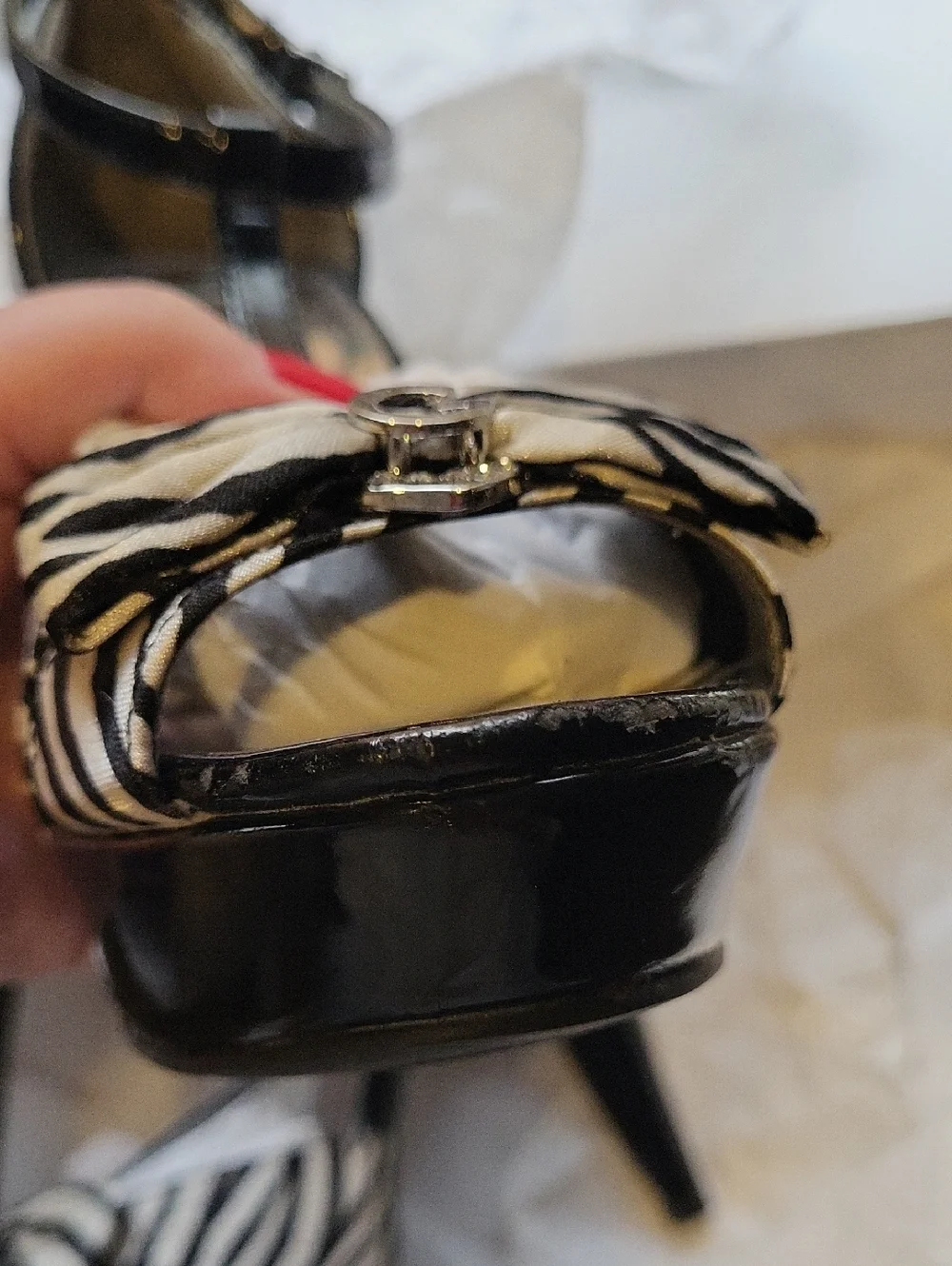 Guess Pump Heels